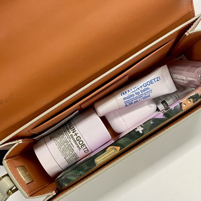 被抢空的牌子这次居然100+就能拥有AG真人平台真爱大牌返场 一上线就(图42) 被抢空的牌子这次居然100+就能拥有AG真人平台真爱大牌返场 一上线就(图42)